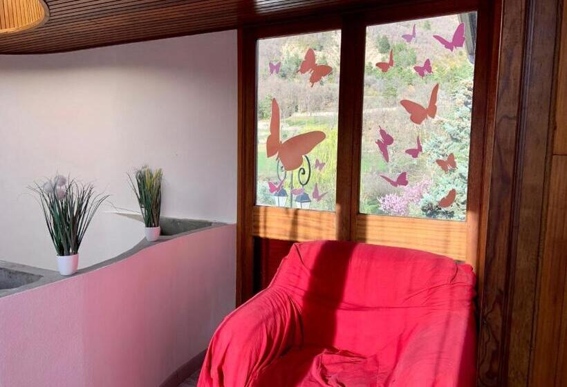 Отель Le Pidanoux