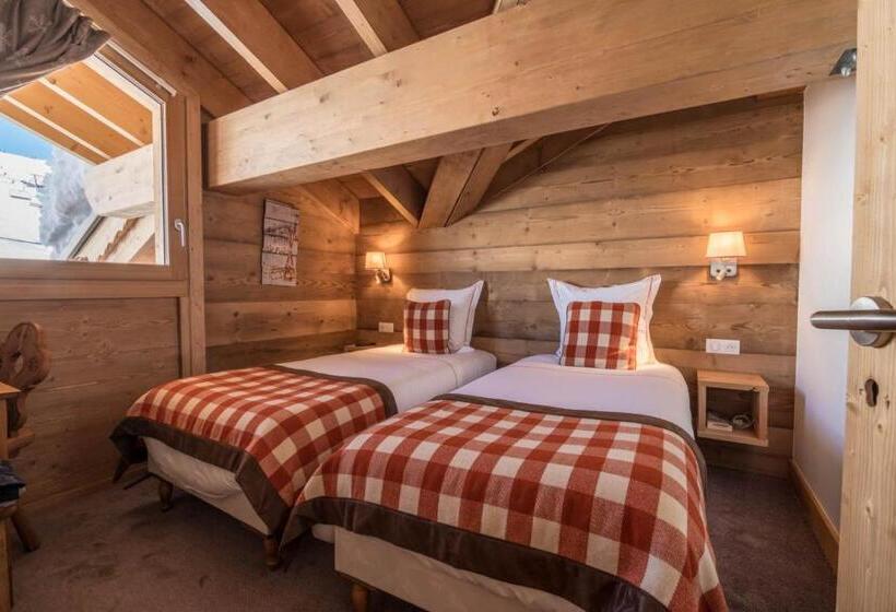 ホテル Le Relais Du Petit Saint Bernard