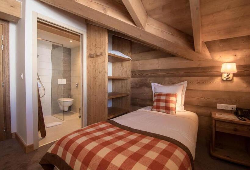 ホテル Le Relais Du Petit Saint Bernard