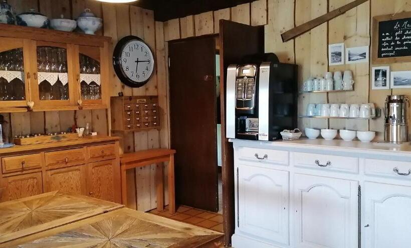 בית מלון כפרי Le Taconet