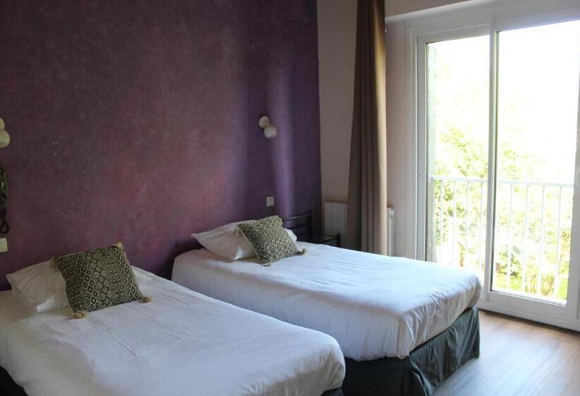 בית מלון כפרי Les Bruyeres