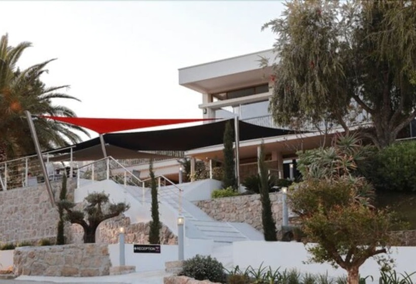 בית מלון כפרי Les Eucalyptus