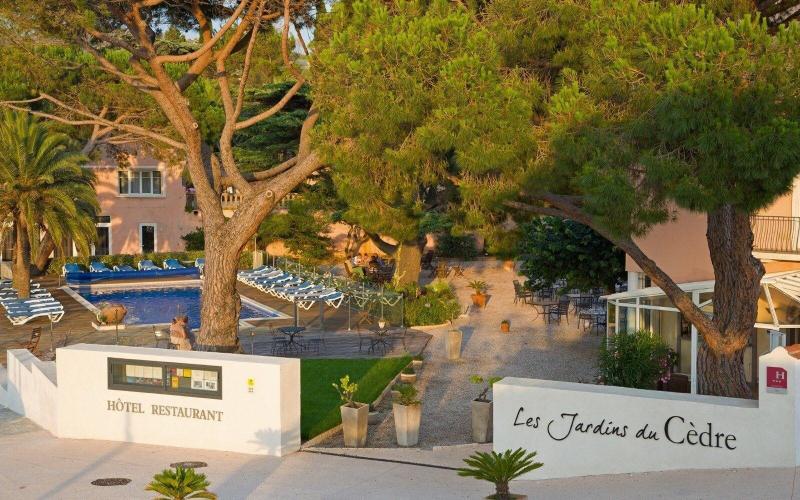 ホテル Les Jardins Du Cedre