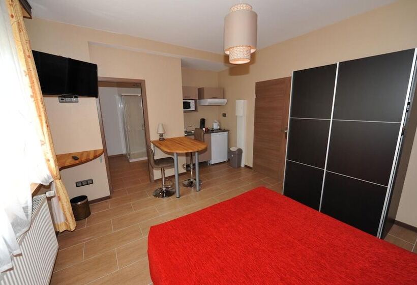 호텔 Les Mirabelles