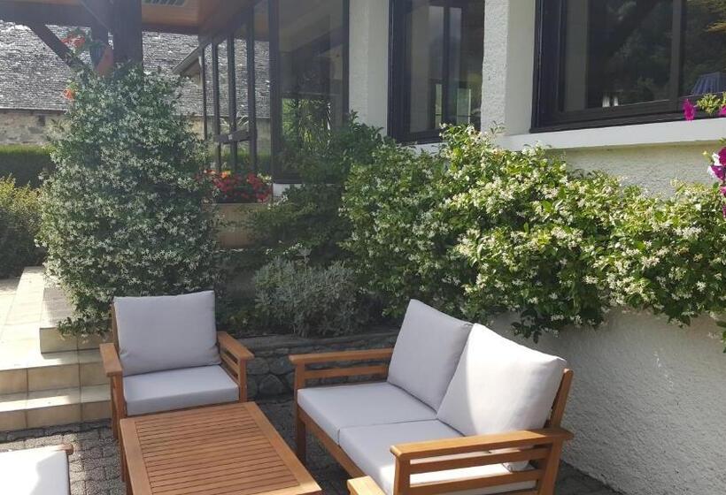 בית מלון כפרי Les Rochers