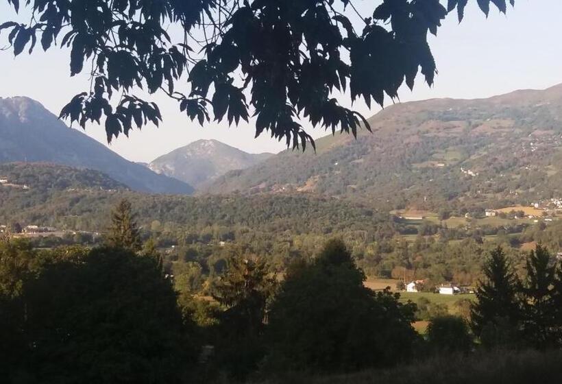 בית מלון כפרי Les Rochers