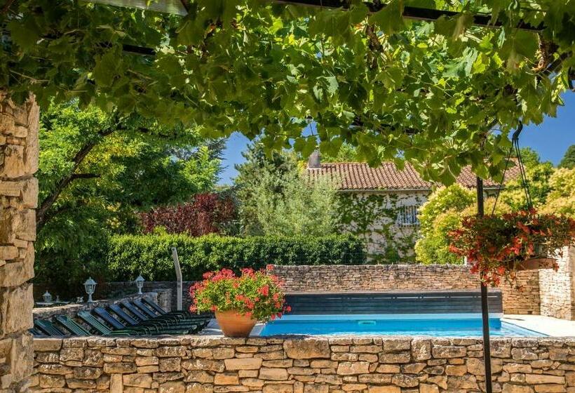 호텔 Logis Hôtel Restaurant L Escarbille