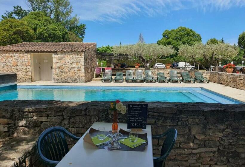 호텔 Logis Hôtel Restaurant L Escarbille