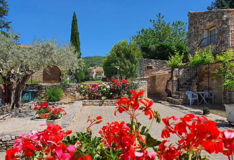 호텔 Logis Hôtel Restaurant L Escarbille