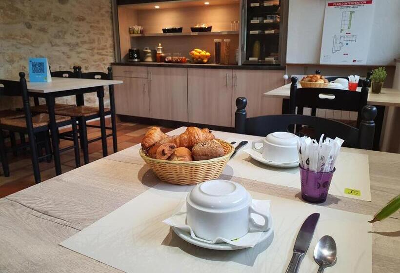 호텔 Logis Hôtel Restaurant L Escarbille