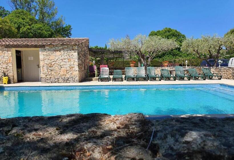 호텔 Logis Hôtel Restaurant L Escarbille