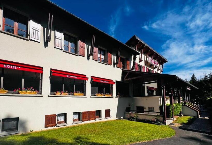 ホテル L'escoundillou