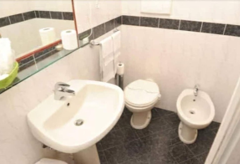 فندق Lo Scudiero