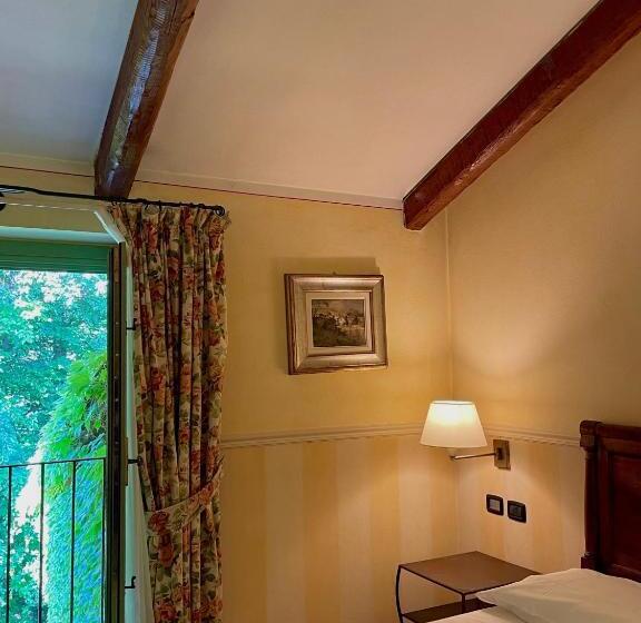 فندق Locanda Maison Verte