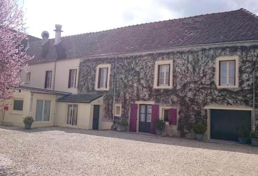 בית מלון כפרי Logis   Hôtel Restaurant Les Tilleuls