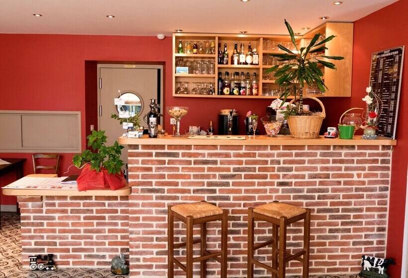 בית מלון כפרי Logis Auberge Du Valburgeois