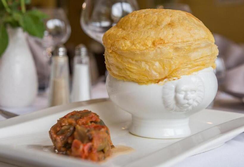 Logis Spa Hotel Restaurant De La Poste