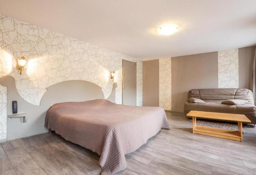 Logis Spa Hotel Restaurant De La Poste