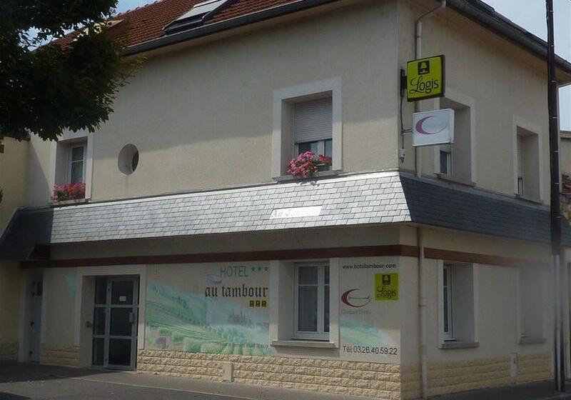 هتل Logis Hôtel Au Tambour