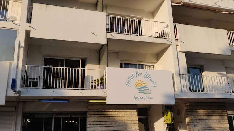 酒店 Logis Hôtel Les Bleuets