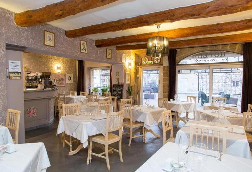 ホテル Logis Hôtel Restaurant La Farigoule
