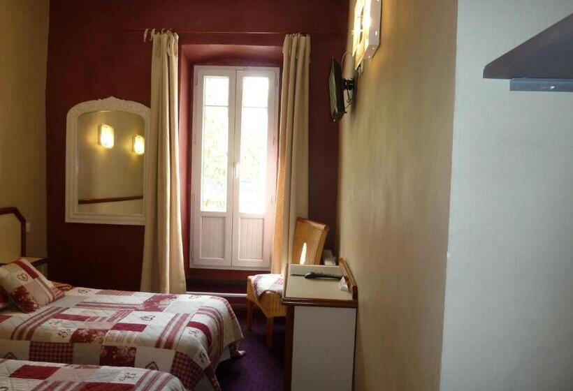 ホテル Logis Hôtel Restaurant La Farigoule