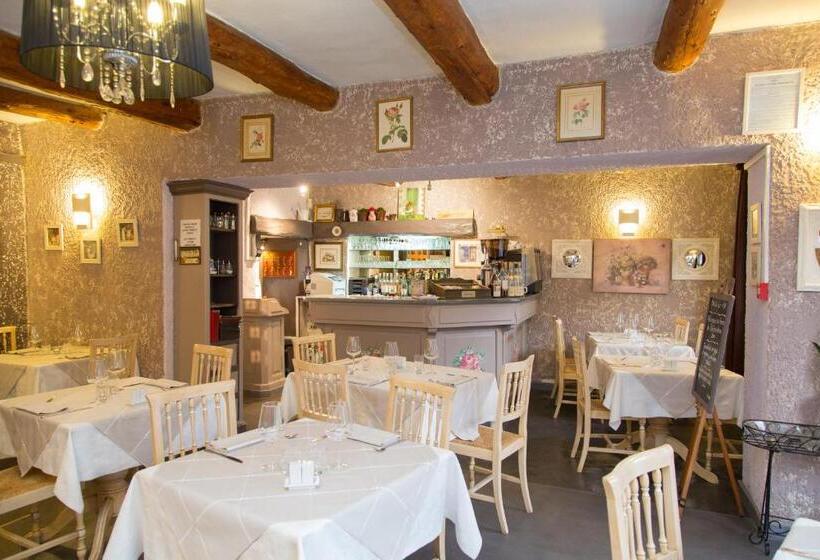 호텔 Logis Hôtel Restaurant La Farigoule