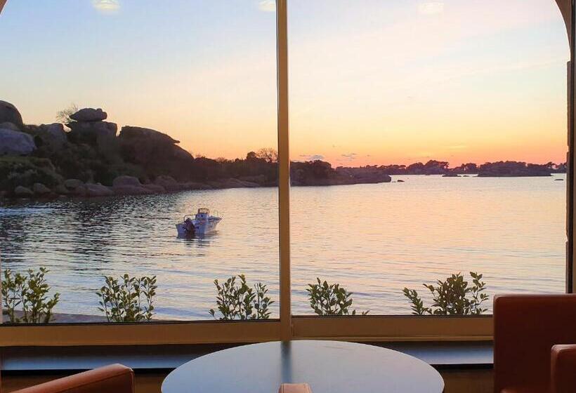 酒店 Logis Hôtel Saint Guirec Et De La Plage