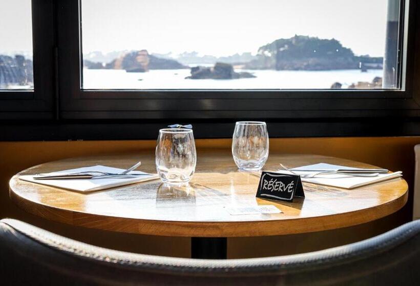 酒店 Logis Hôtel Saint Guirec Et De La Plage