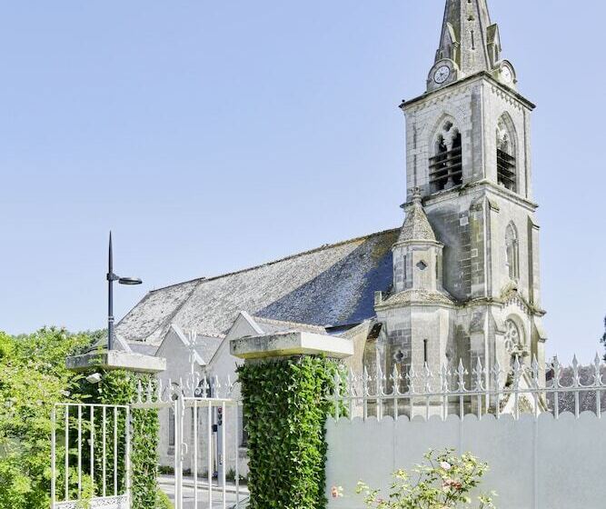 호텔 Logis Hôtels Restaurant La Mère Hamard