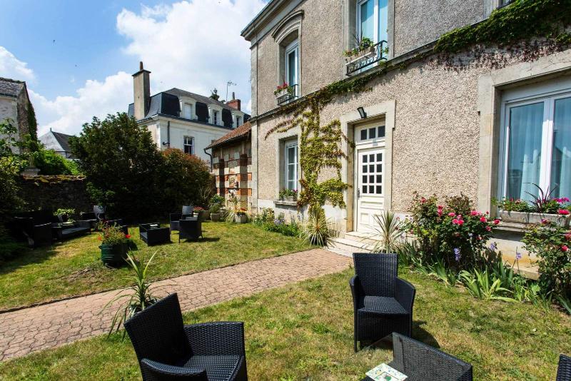 호텔 Logis Hôtels Restaurant La Mère Hamard