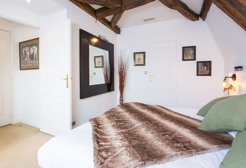 호텔 Logis Hôtels Restaurant La Mère Hamard