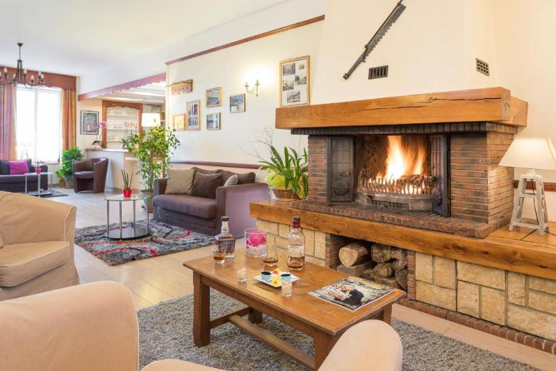 בית מלון כפרי Logis La Sapinière