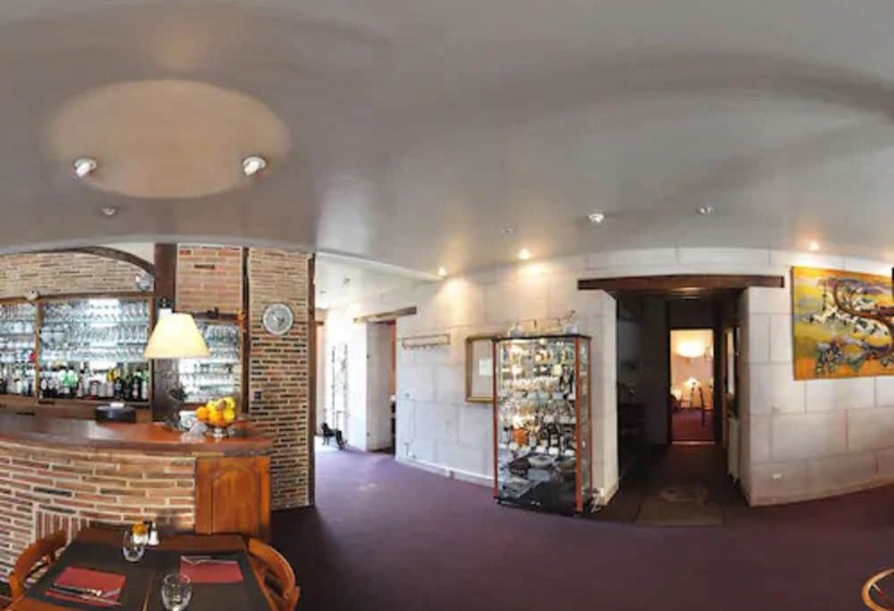 ホテル Logis Le Bretagne