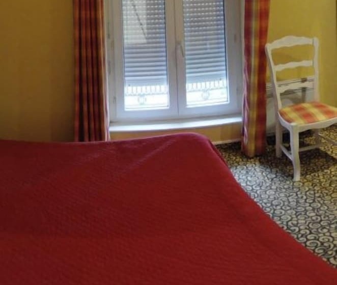 ホテル Logis Le Bretagne