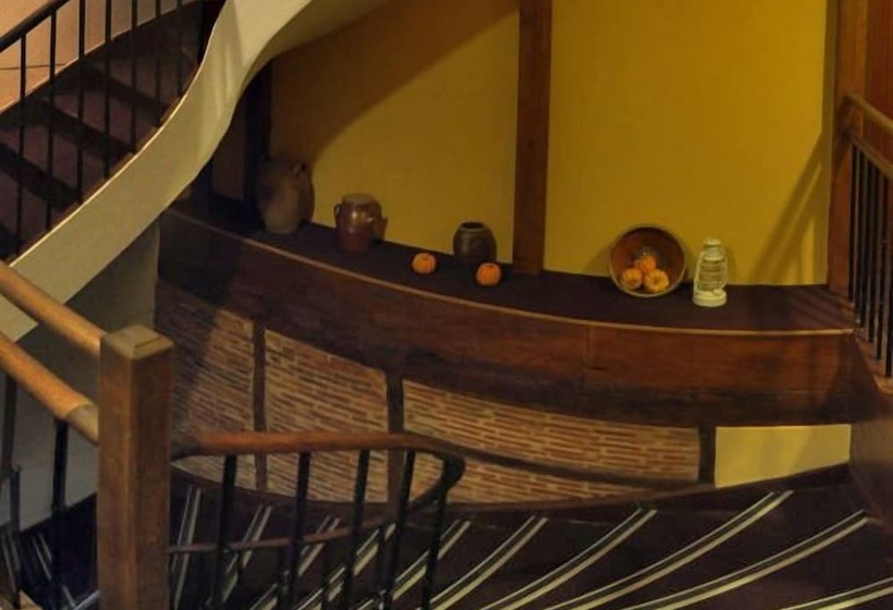 ホテル Logis Le Bretagne