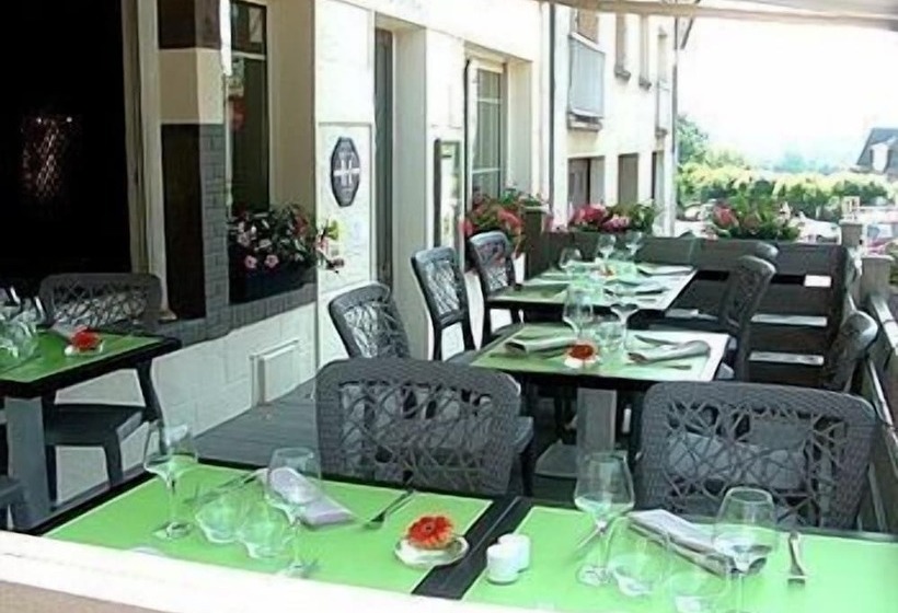 酒店 Logis Le Relais Saint Jacques