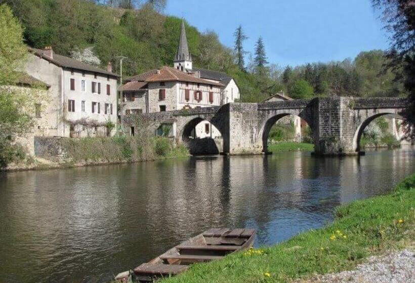 酒店 Logis Le Relais Saint Jacques