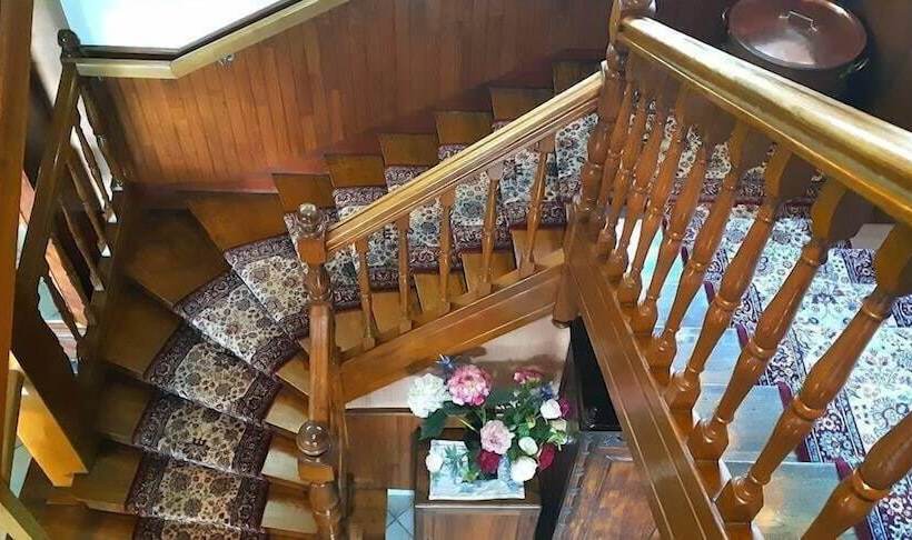 Отель Logis Relais Des Monedieres