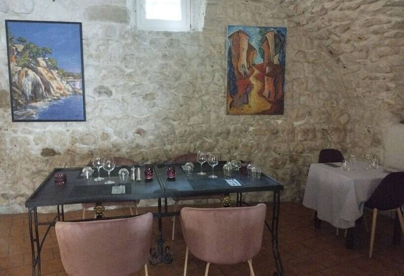 Logis Hotel Restaurant L Esquielle