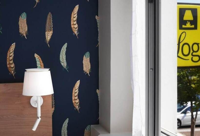 فندق Logis Saint Louis