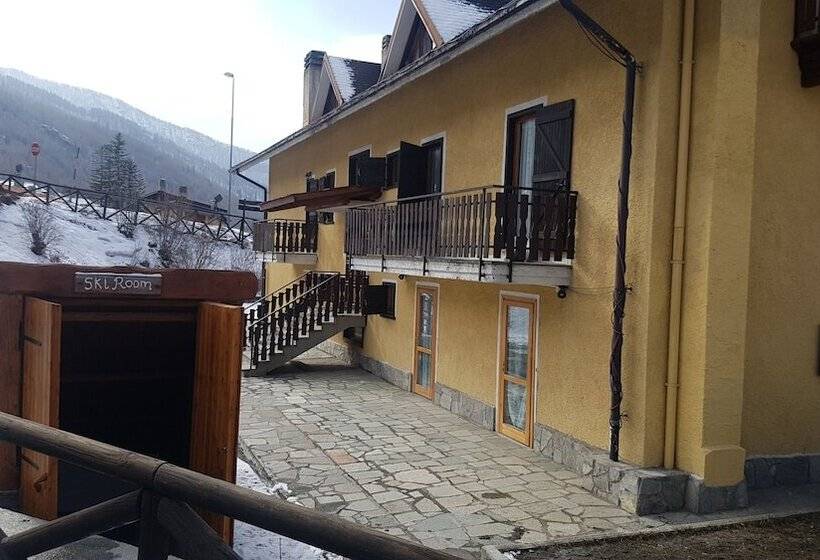 בית מלון כפרי Martin