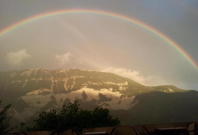 فندق Mas Du Colombier