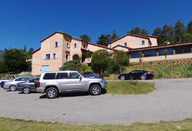 فندق Mas Du Colombier