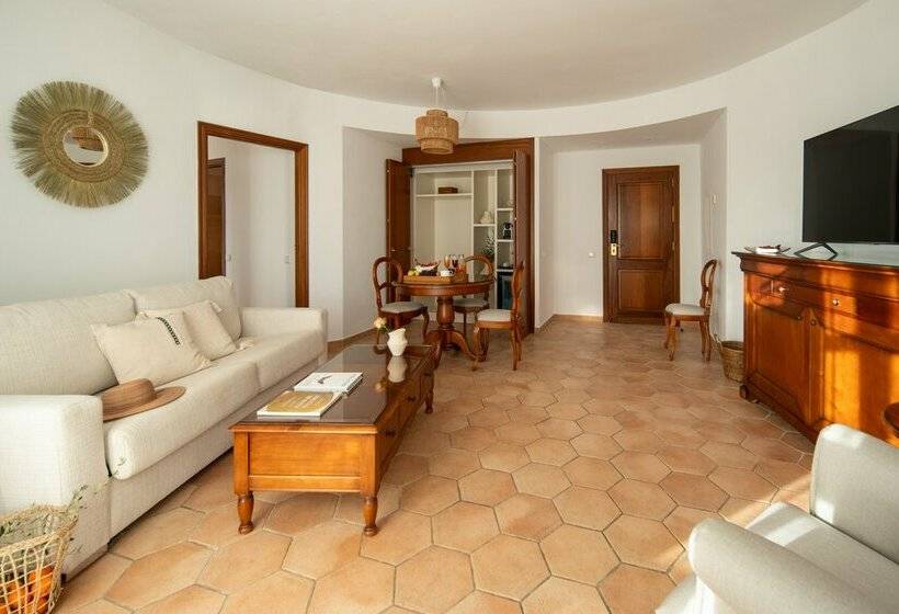 هتل Melia Cala D Or Boutique