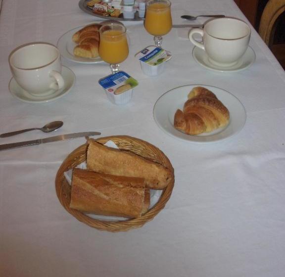 בית מלון כפרי Normandie