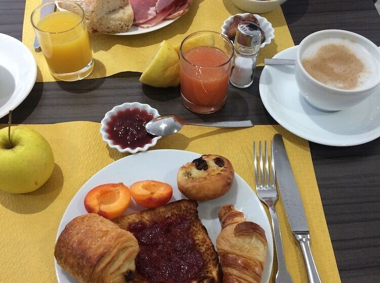 ホテル Parc Hôtel Pompadour