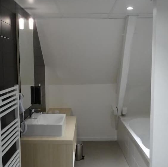 ホテル Parc Hôtel Pompadour