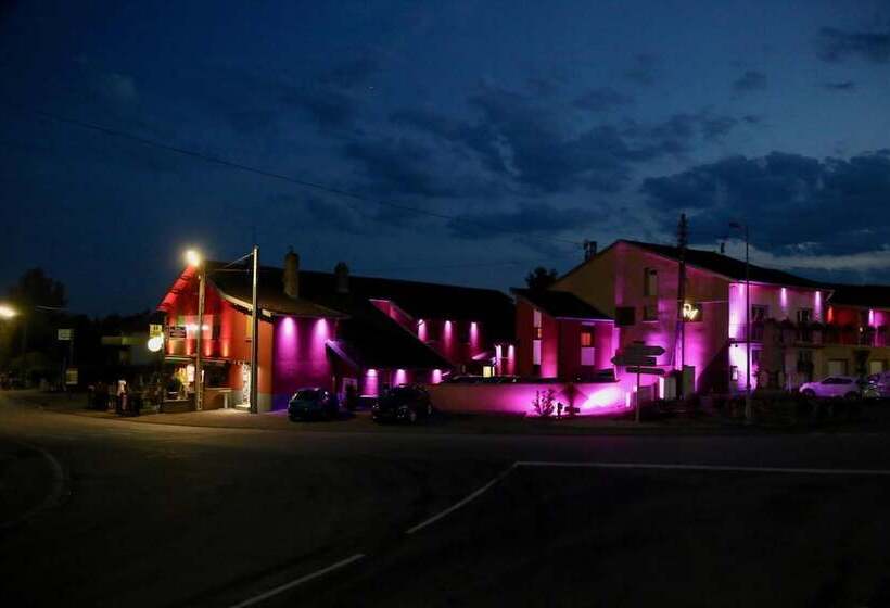 فندق Relais Vosgien   Hôtel Restaurant La Table De Sophia