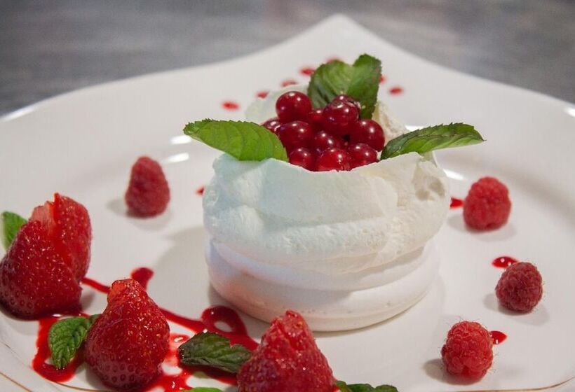 فندق Relais Vosgien   Hôtel Restaurant La Table De Sophia